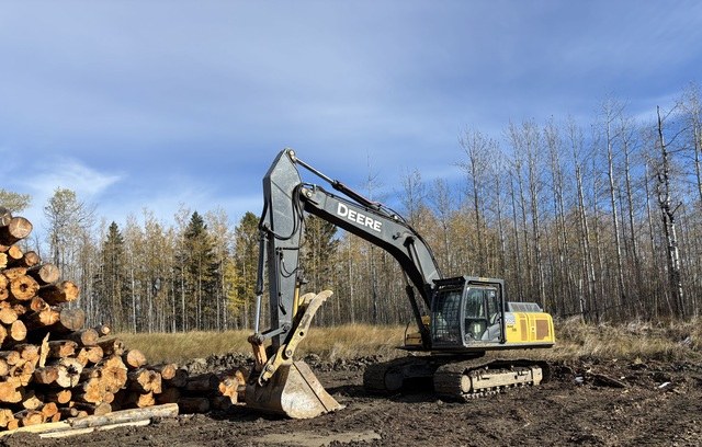 Excavadora John Deere 350G LC 2013 — Alberta, Canadá
