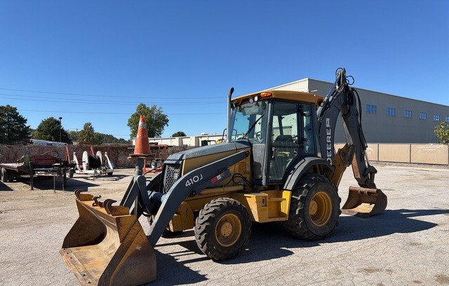 Retroexcavadora John Deere 410J 4x4 2011 — Misuri, EE.UU.