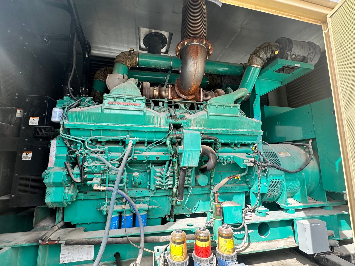 2007 Generador diésel Cummins DQKAB 2000 kW — Generadores