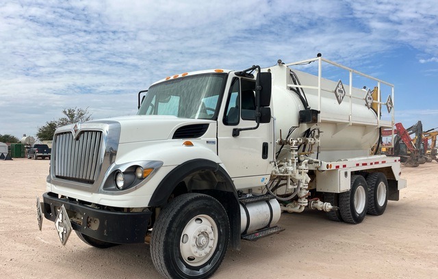 Kill truck International 7400 6x4 2015 — Texas, EE.UU.
