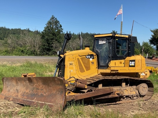 Bulldozer Caterpillar D7E LGP 2012 — Tractores de Oruga