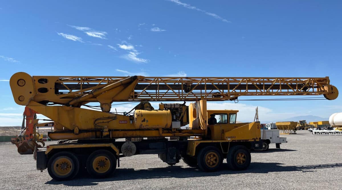 1974 HENDRICKSON 1100-D-0H Watson 3000 Drill Rig