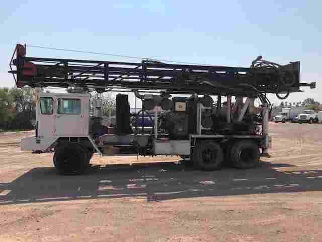 1990 Drilltech D40K Drill Rig