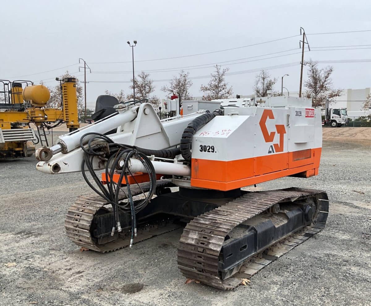 1998 Lo Drill Foundation Rig