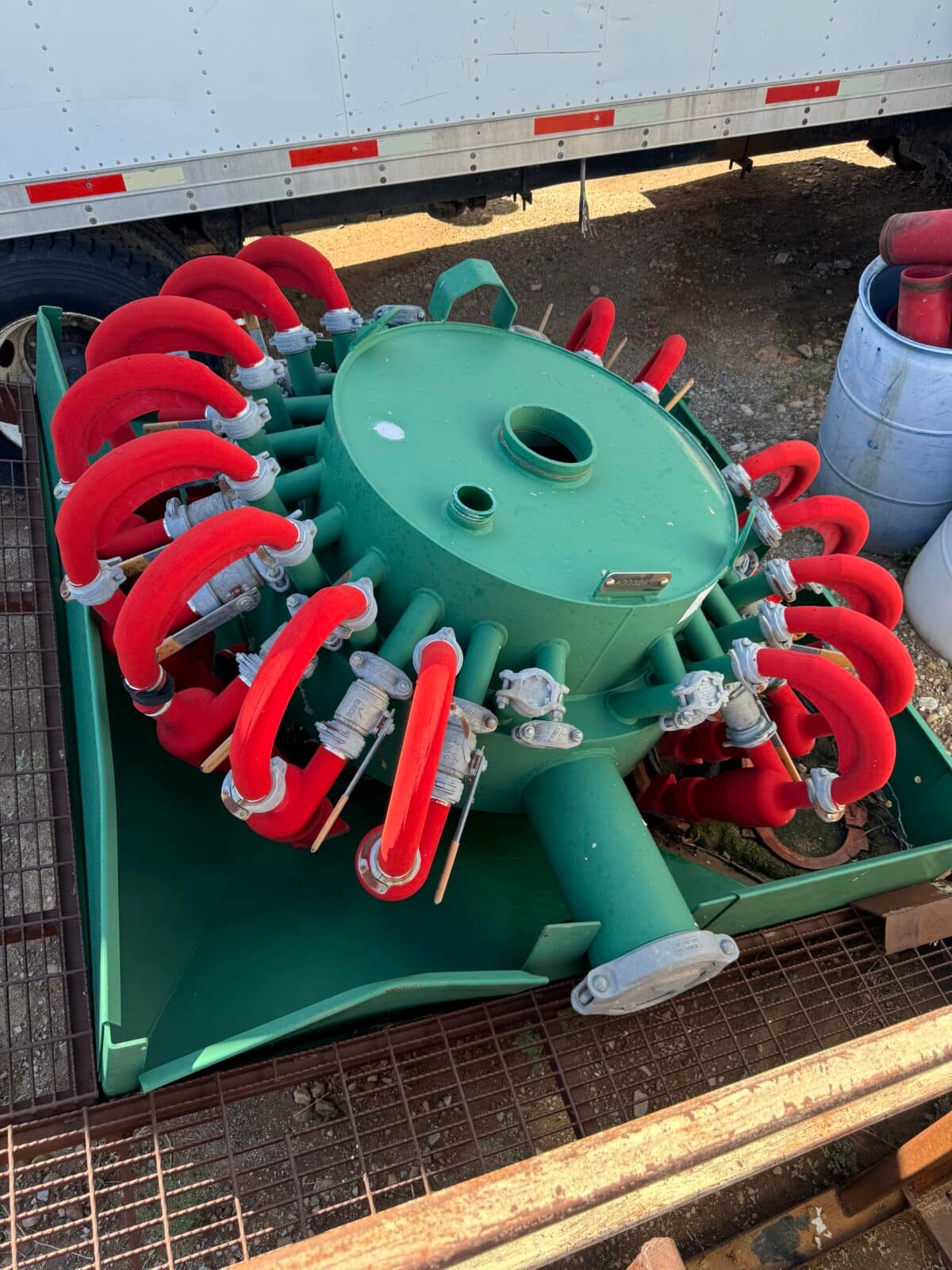 20 Cone Derrick Round Desilter