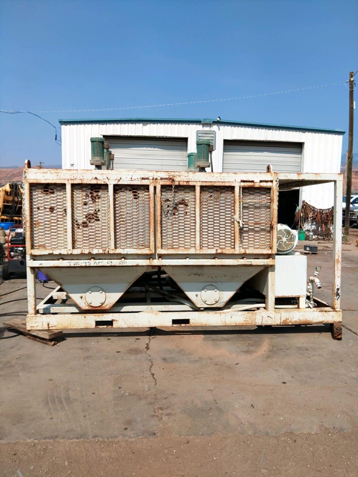 2,000 Gallon Bentonite Mixer