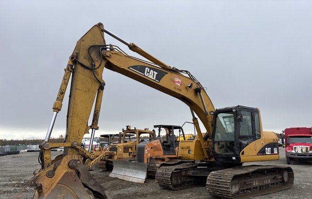 Excavadora Caterpillar 320 CLU 2004 — Alaska, EE.UU.