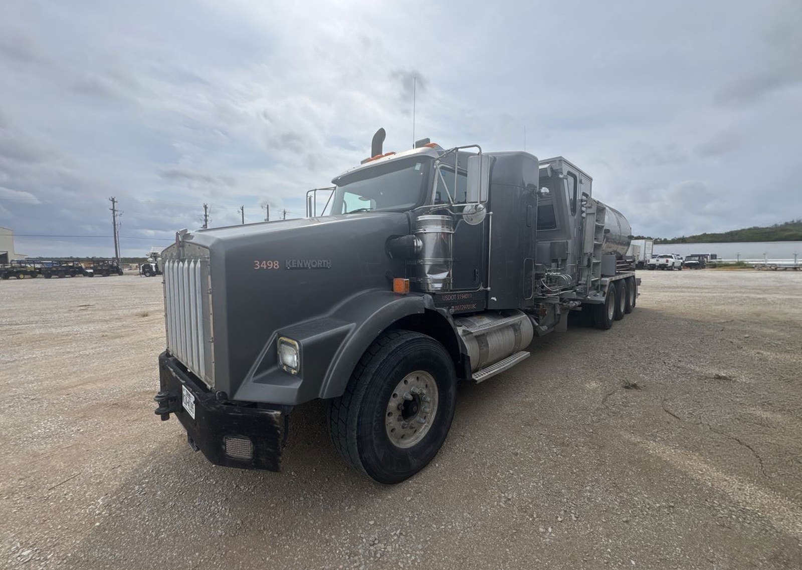 Unidad de bombeo de nitrógeno NOV 180,000 SCFH sobre Kenworth T800 – 2013 — Equipos oil & gas