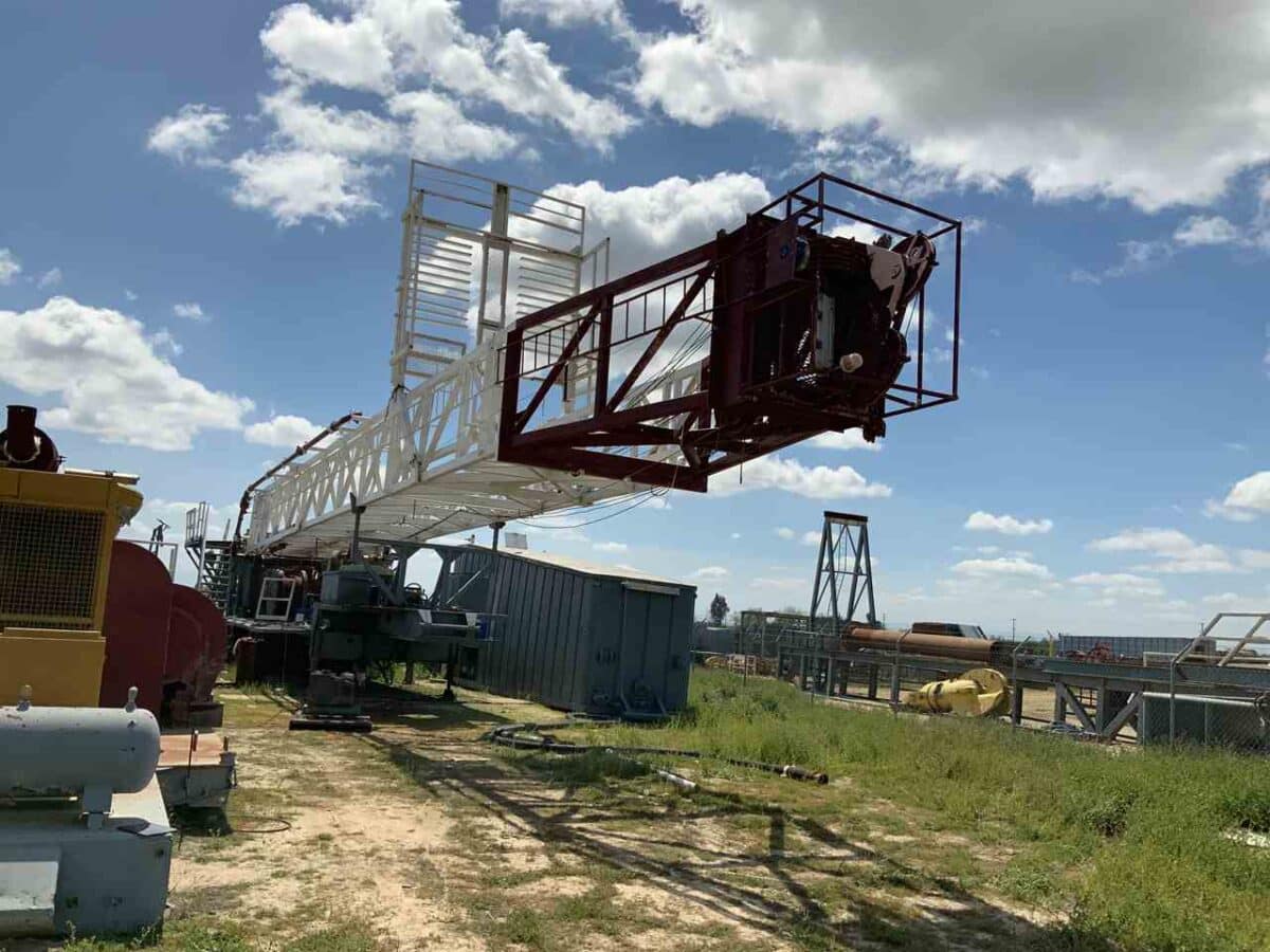 1981 Challenger 361 Drill Rig