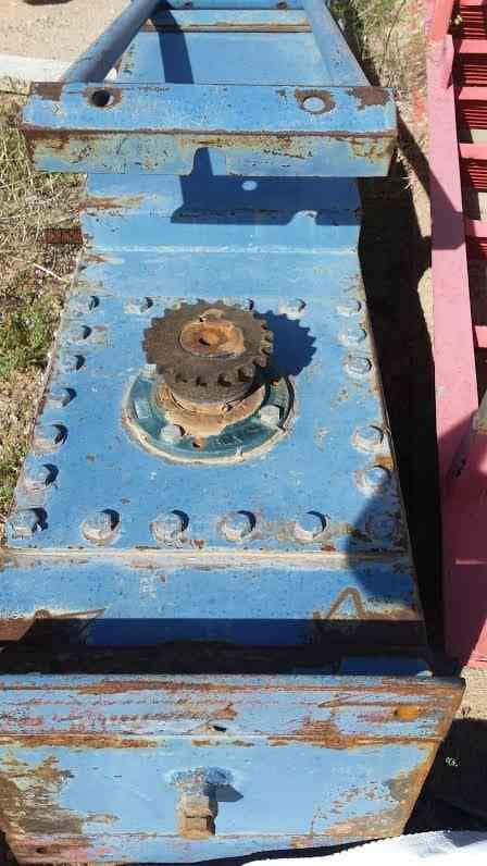 Riser Box & Right Angle Drive & Clutch Assembly