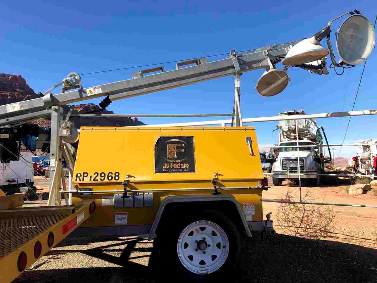 9= Warren Power Systems Light Tower